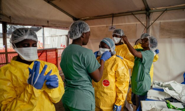 OMS reduce los casos sospechosos de Ébola en África Central