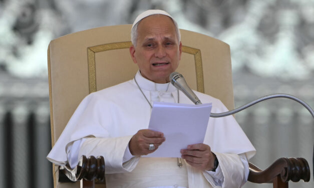 El papa celebra el acuerdo EEUU-Irán y pide diálogo en Ucrania