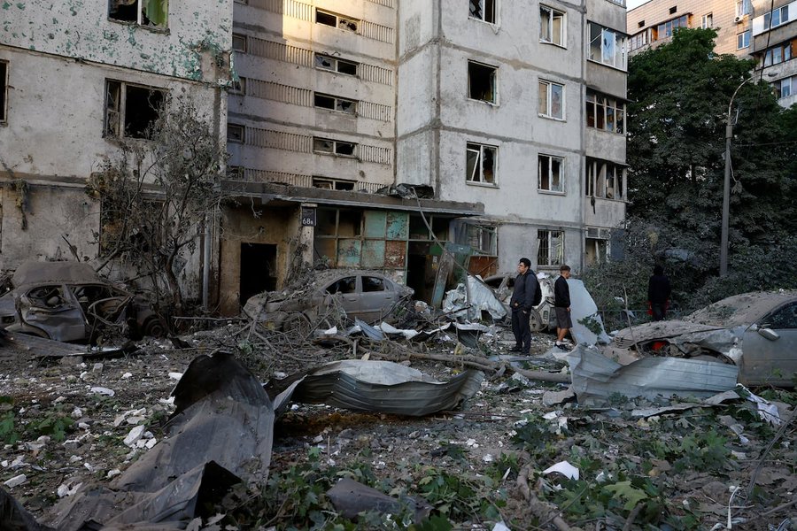 22 muertos en Ucrania tras violento ataque ruso