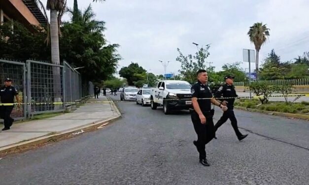 Cuatro cuerpos decapitados fueron abandonados frente al Congreso de Guerrero en México