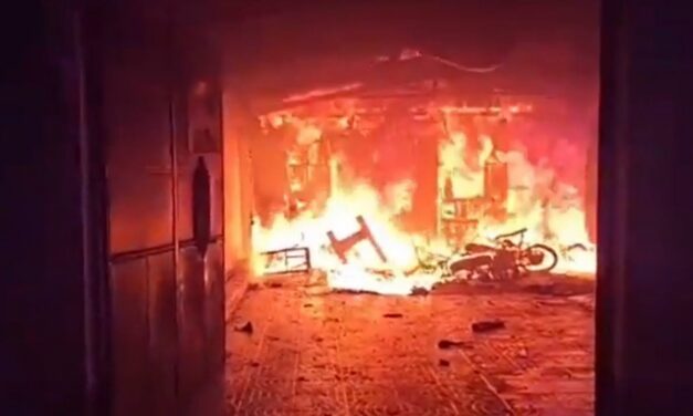 Pobladores incendian la casa de una jueza tras el desalojo de una anciana de 72 años en Guatemala