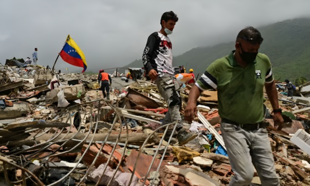 Asciende a más de 4.500 el número de muertos tras doblete sísmico en Venezuela