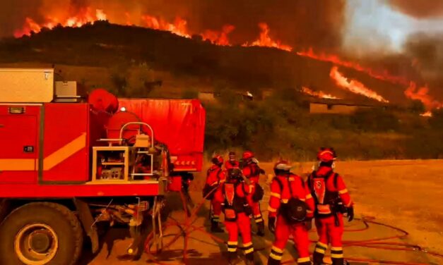 Incendio se extiende por más de 12.000 hectáreas al norte de Madrid, España