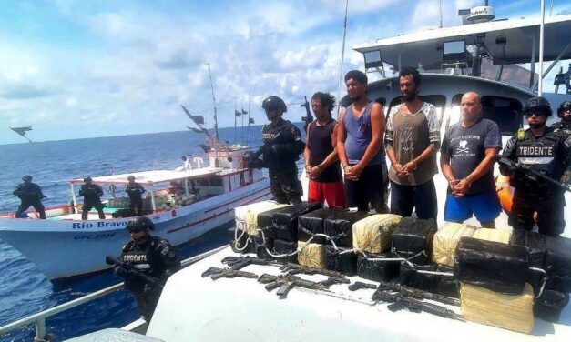 EE. UU. elogia a El Salvador por combatir el narcotráfico en el Pacífico