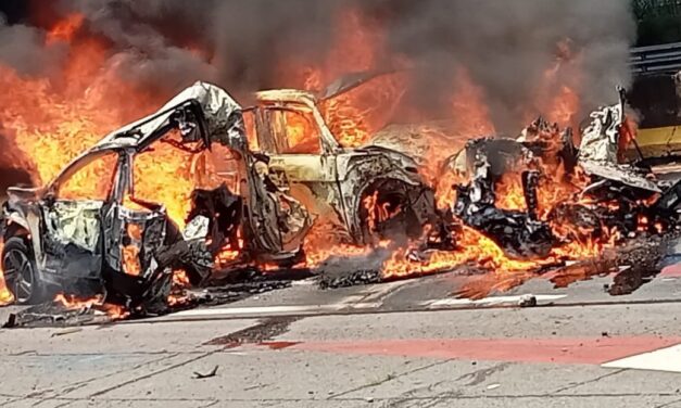 Al menos 10 muertos tras aparatoso percance vial en México