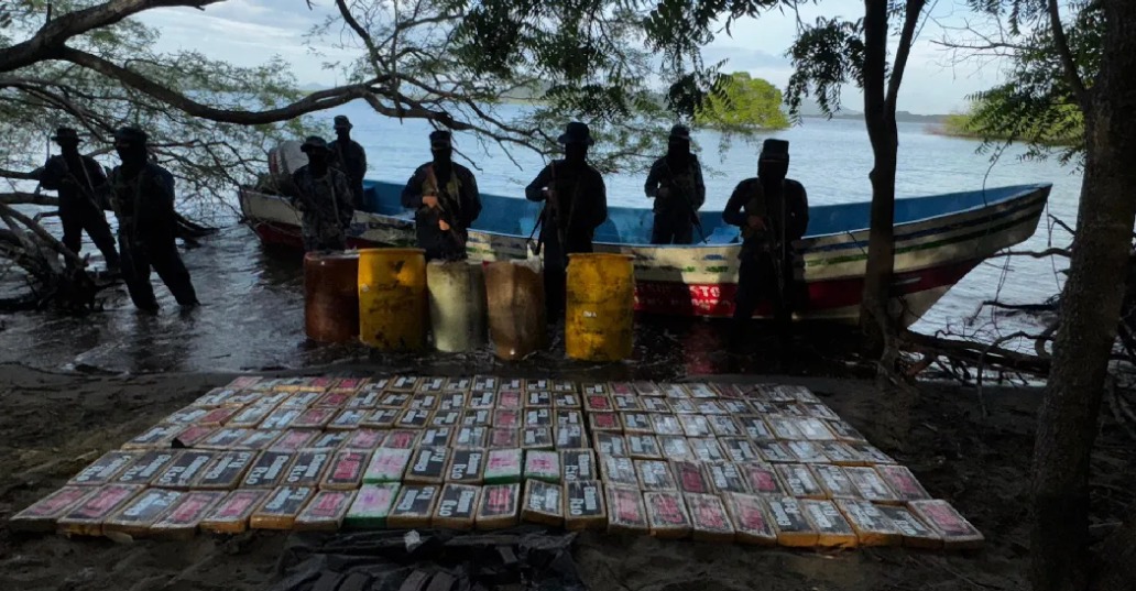 Militares nicaragüenses incautan 132 paquetes de droga en la frontera con Honduras