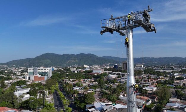 El Salvador avanza con la instalación de su proyecto de aerocable