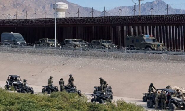 Estados Unidos y México realizan exhibición de seguridad en El Paso