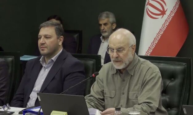 Irán reafirma que Ormuz seguirá cerrado mientras EE. UU. no responda a sus exigencias
