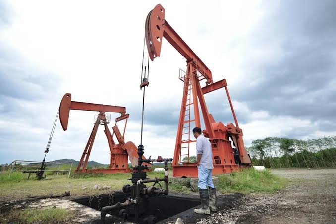 Sheinbaum defiende su plan para extraer gas natural