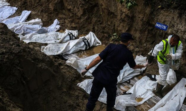Asciende a 1.000 el número de muertos tras riada en Nepal