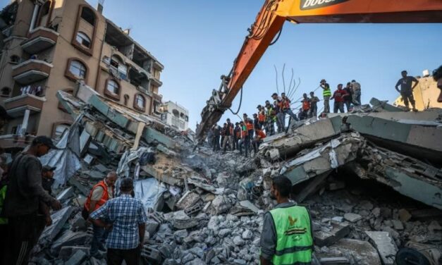 Veintena de muertos y desaparecidos tras colapso de un edificio en la Franja de Gaza