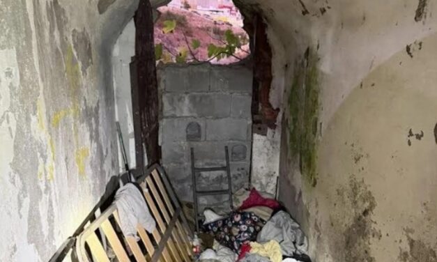 Localizan asentamiento de inmigrantes en antigua red de galerías militares subterráneas en Ceuta