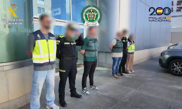 Capturan a más de 30 personas por explotación laboral de mujeres en España