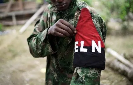 Bombardeo mata 9 supuestos integrantes del ELN en Colombia
