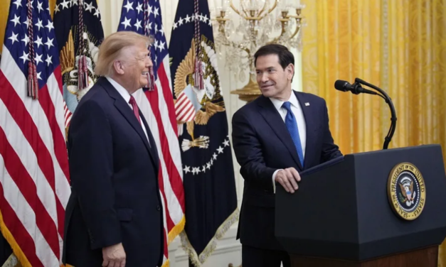 Trump solicitó atención a las medidas financieras que tomará Rubio sobre Cuba