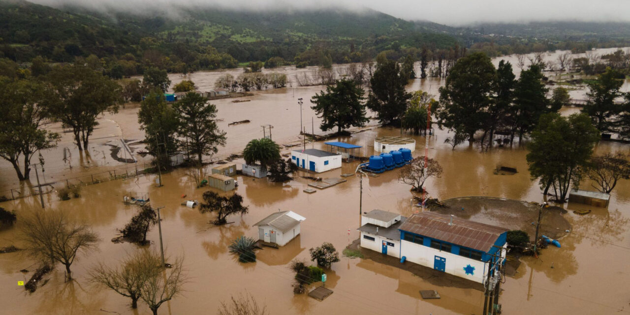 Chile suspende clases por eventuales temporales que podrían provocar desastres