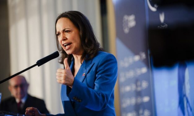 María Corina Machado propone celebrar elecciones presidenciales en julio de 2027