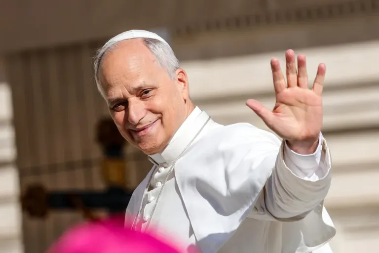 El papa León XIV no necesitará ningún tratamiento adicional tras extirpar tumor canceroso en pulmón