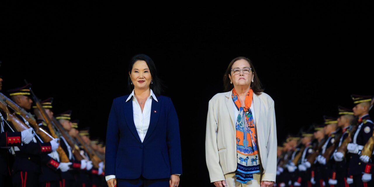 Presidenta Fujimori llega a El Salvador como parte de una Visita Oficial