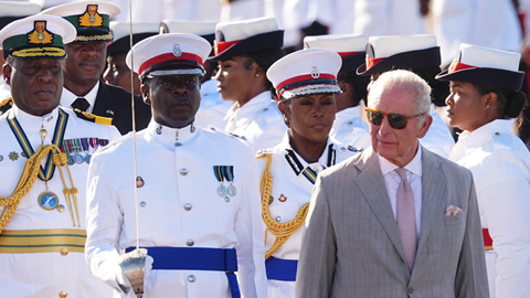 Rey Carlos III reconoce sufrimientos causados por la esclavitud en Bahamas