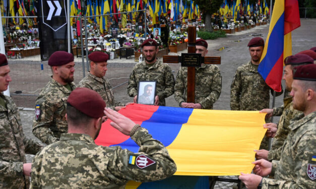 Colombia reporta más de 250 ciudadanos muertos y mil desaparecidos en guerra de Ucrania con Rusia