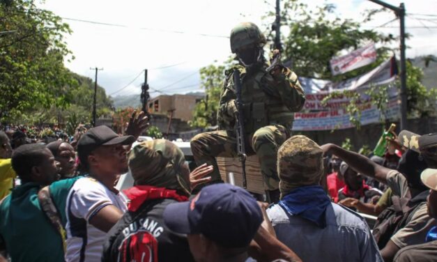 Bukele envía más de 2.000 militares a Haití para rescatar a cuatro salvadoreños secuestrados