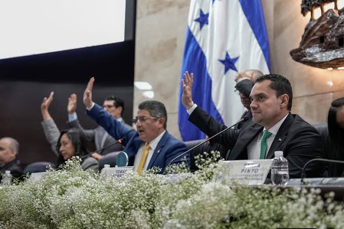 Congreso hondureño aprobó la cadena perpetua para asesinos de jueces y policías