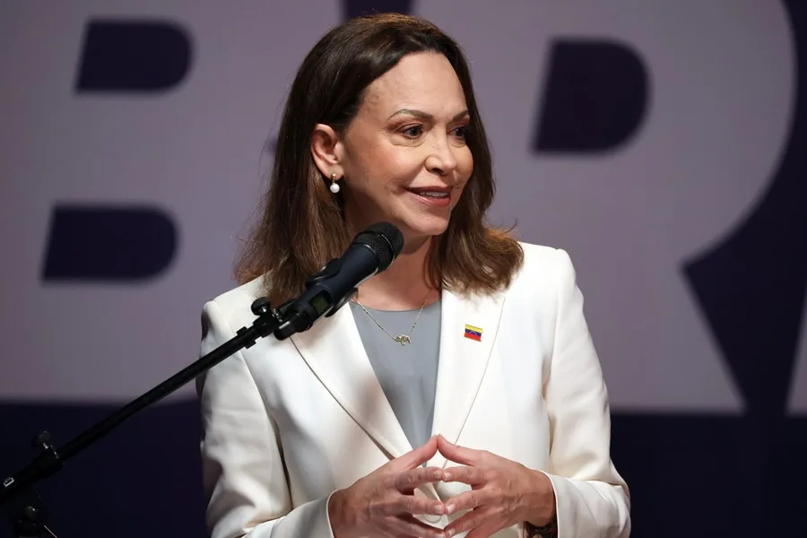 María Corina Machado asegura que la transición democrática en Venezuela es irreversible y apunta a elecciones en 2027